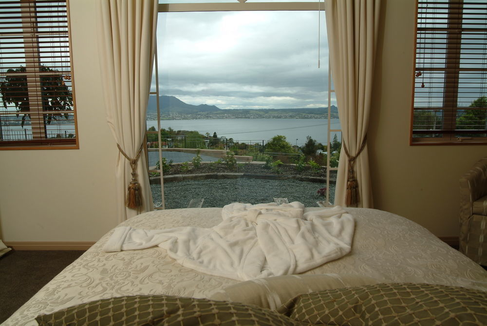 Tauhara Sunrise Lodge Таупо Екстериор снимка