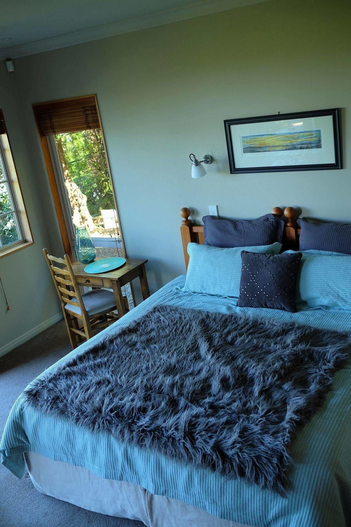 Tauhara Sunrise Lodge Таупо Екстериор снимка