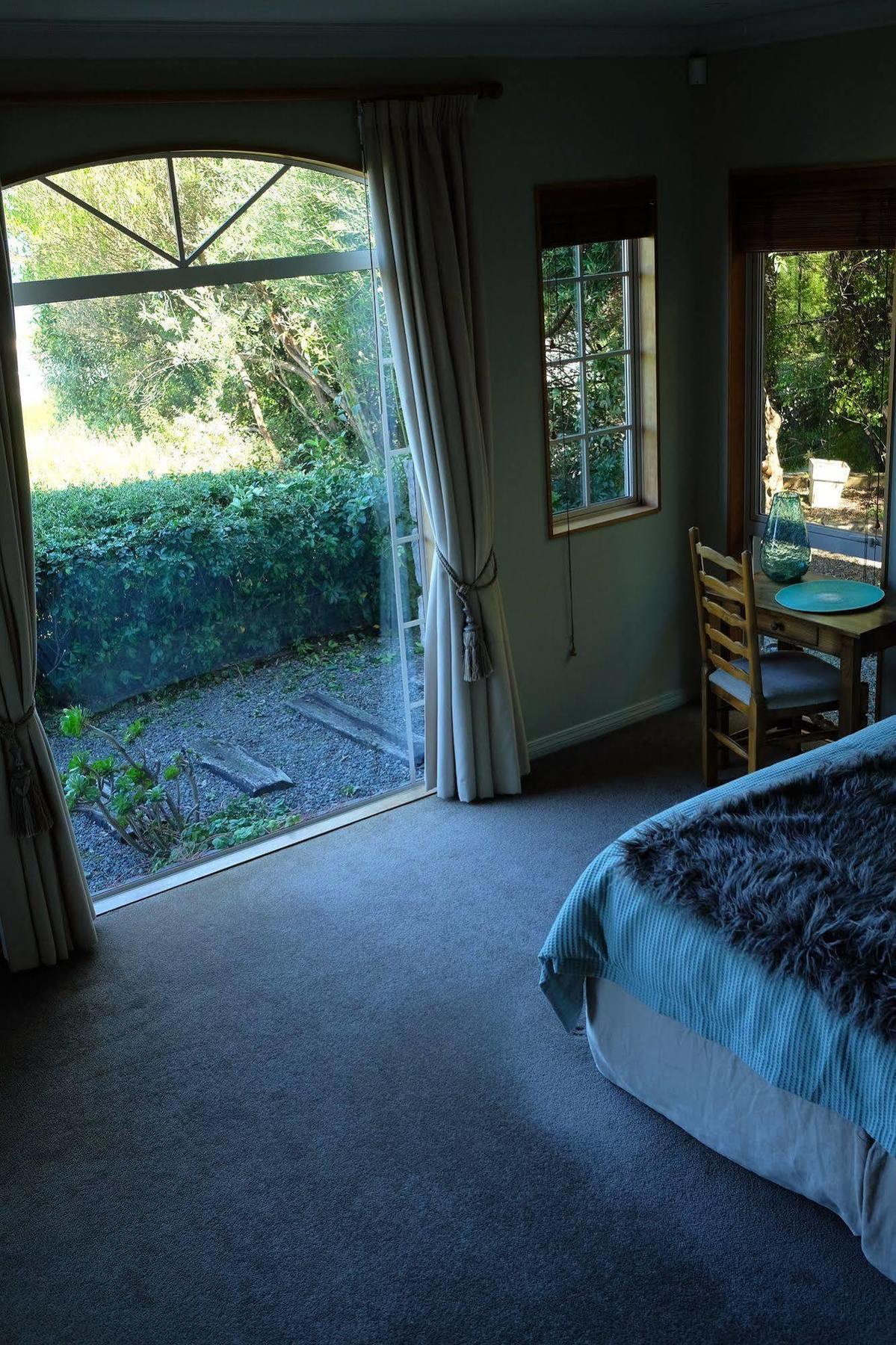 Tauhara Sunrise Lodge Таупо Екстериор снимка