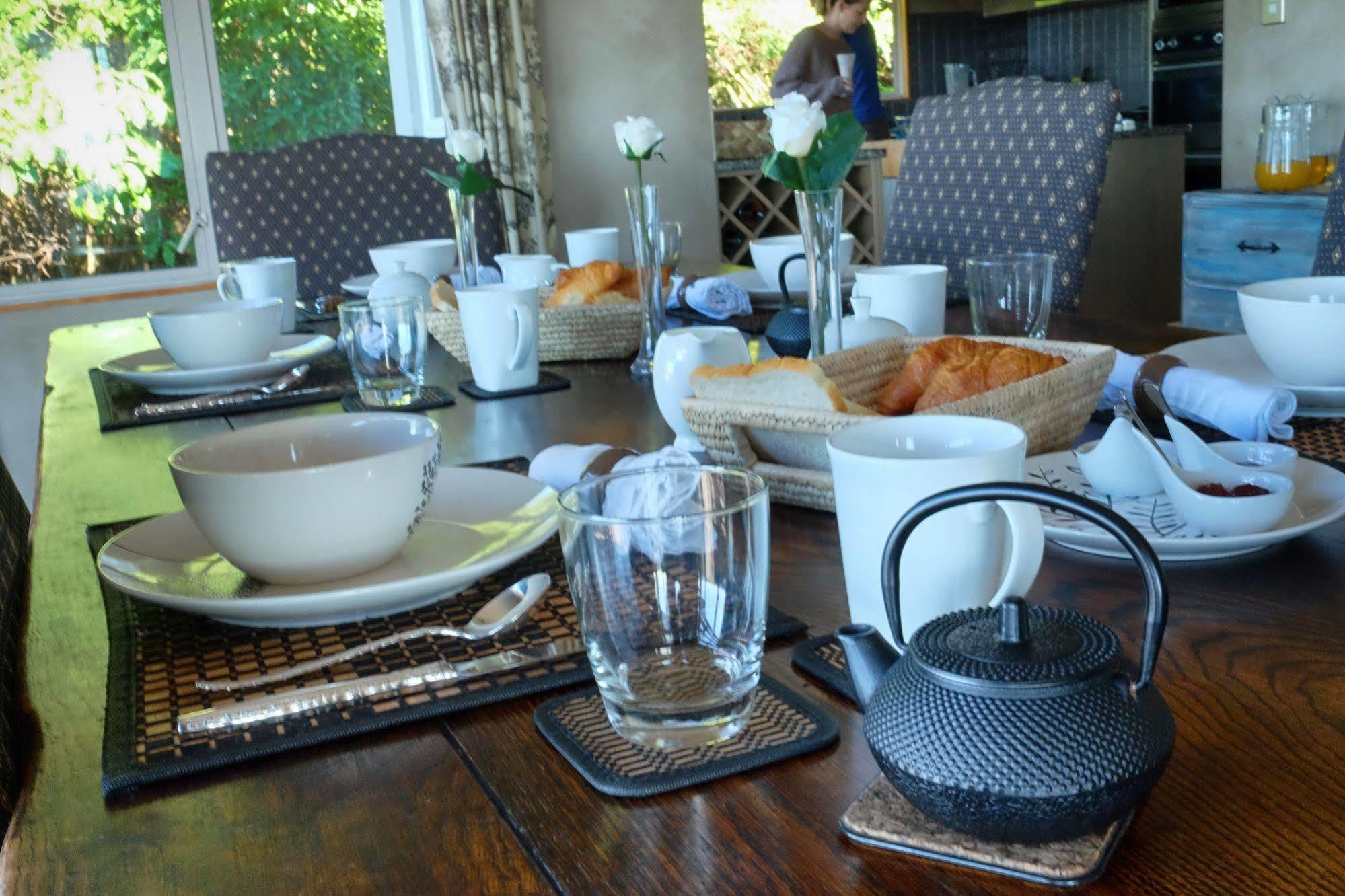 Tauhara Sunrise Lodge Таупо Екстериор снимка