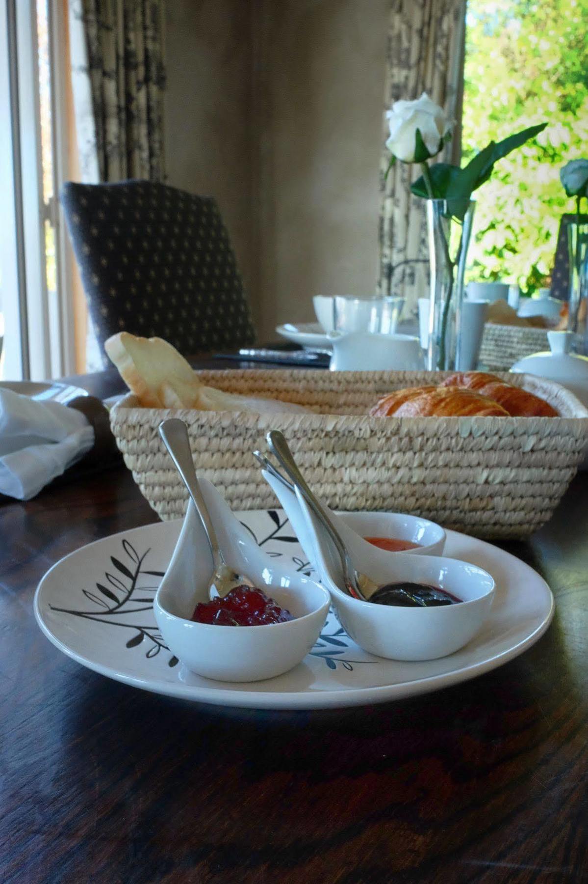 Tauhara Sunrise Lodge Таупо Екстериор снимка